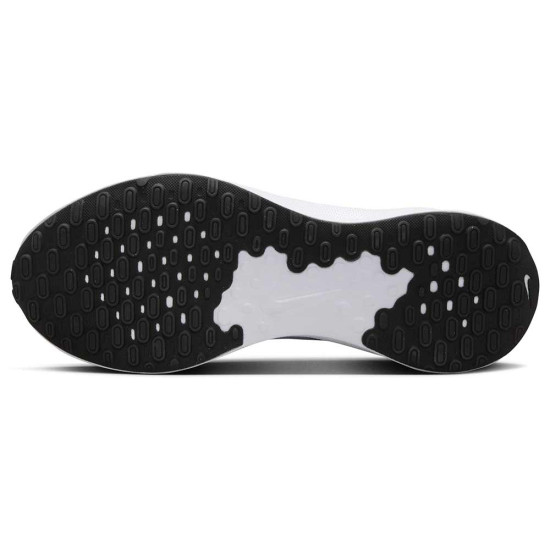 Nike Revolution 7